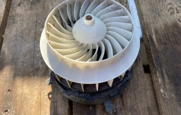 Heater fan/blower
