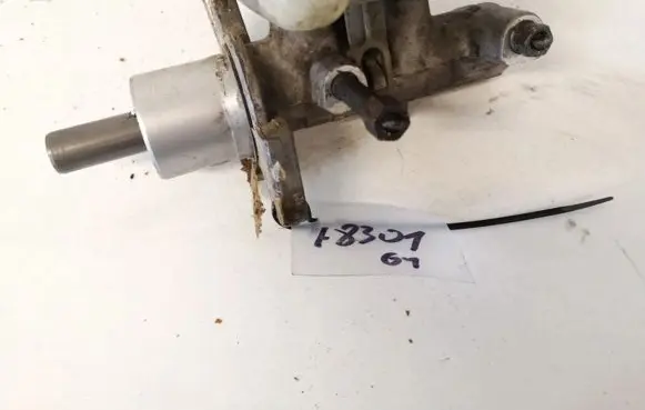 Opel Zafira A Master brake cylinder