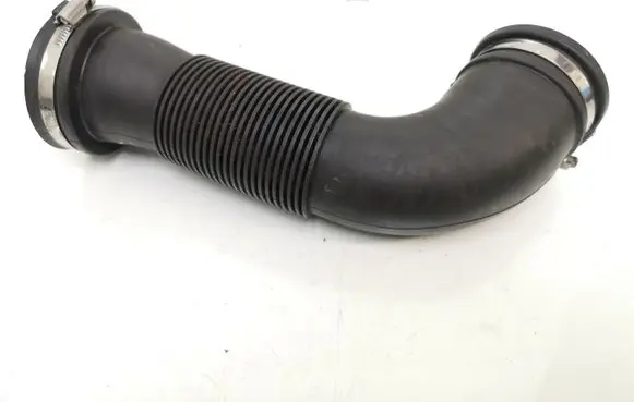 Opel Astra J Air intake duct part 13254633