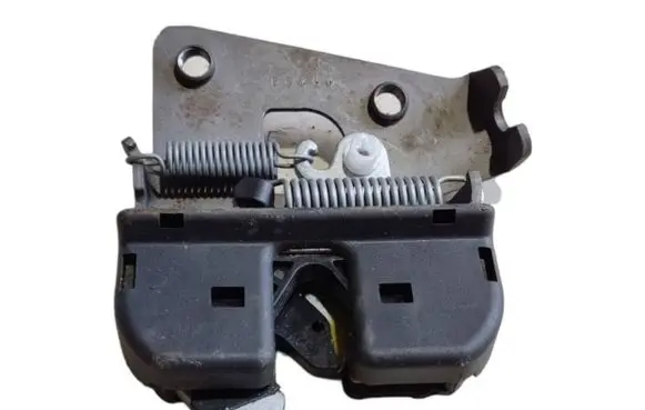 BMW 5 F10 F11 Seat back rest lock catch 7112853 52207112853 024684