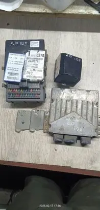 Renault Laguna II Engine ECU kit and lock set 8200086810