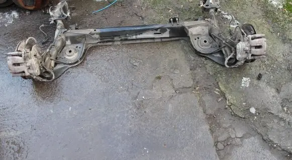 Renault Zoe Rear axle beam 