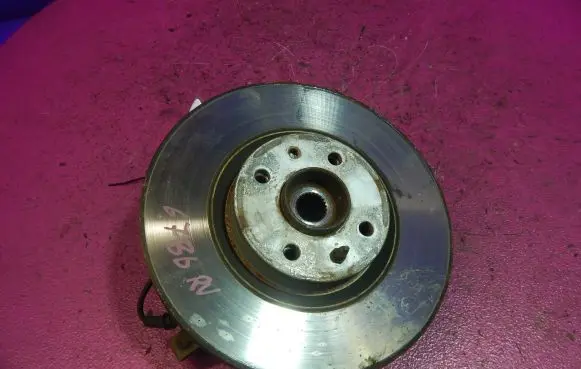 Fiat Stilo Front wheel hub spindle knuckle