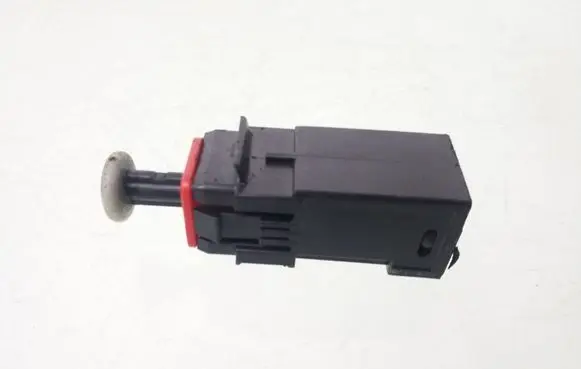 Opel Zafira B Brake pedal sensor switch 55701395 869619858