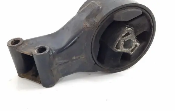 Opel Zafira C Engine mount bracket 21080182
