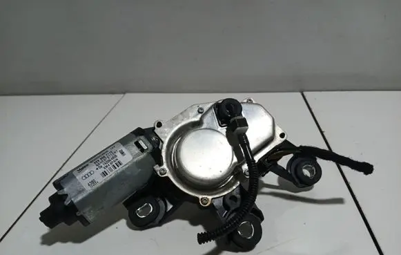 Audi A3 S3 8P Rear window wiper motor 8E9955711E W000003605 142064808