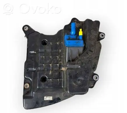 Audi A4 S4 B9 AdBlue liquid reservoir 8W0131878AC