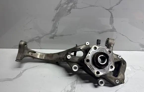 Audi S5 F5 Front wheel hub 8W0407560
