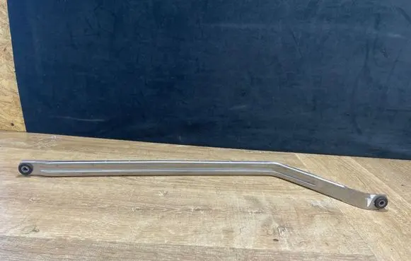 BMW 4 G22 G23 G24 G26 Fuel tank mounting bracket 7618913
