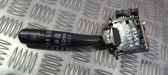 Subaru Forester SF Wiper control stalk 17A164LH2