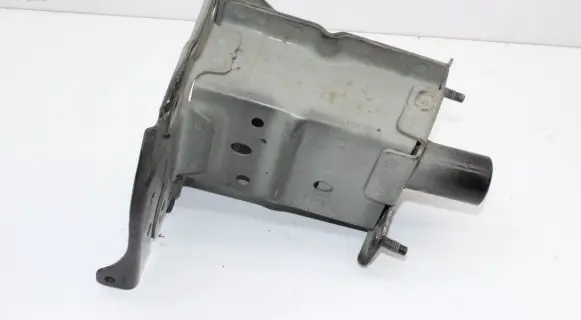 Nissan Juke I F15 Front bumper cross member