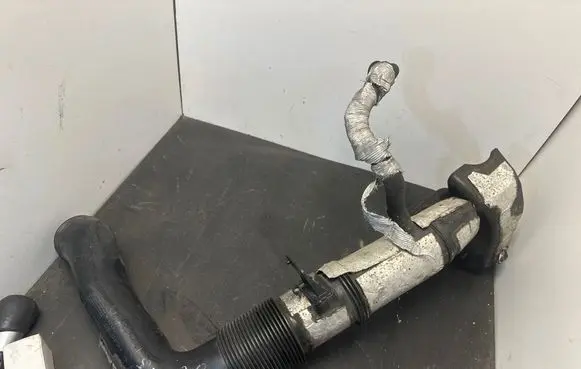 Volvo V50 Intercooler hose/pipe 3M519A673h