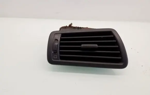 Peugeot 807 Dashboard side air vent grill/cover trim
