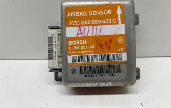 Audi A4 S4 B5 8D Airbag control unit/module 8A0959655C