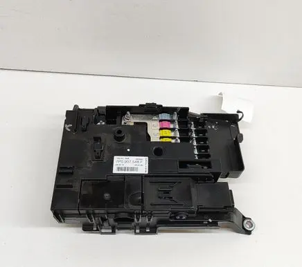 Volkswagen Touareg II Fuse module 7P0937548F