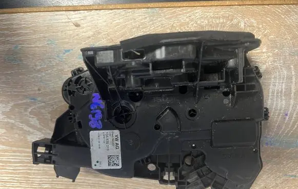 Volkswagen T-Cross Rear door lock 10A839016