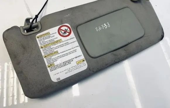 Subaru Legacy Sun visor