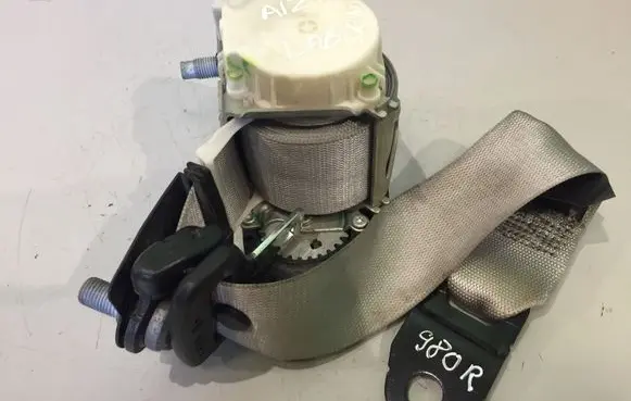 Mercedes-Benz R W251 Third row seat belt A2518600685 2018680222