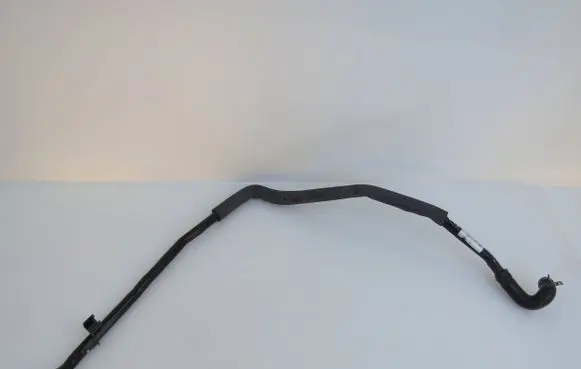 Mercedes-Benz CLS C218 X218 Engine coolant pipe/hose A2128305996 2128305996
