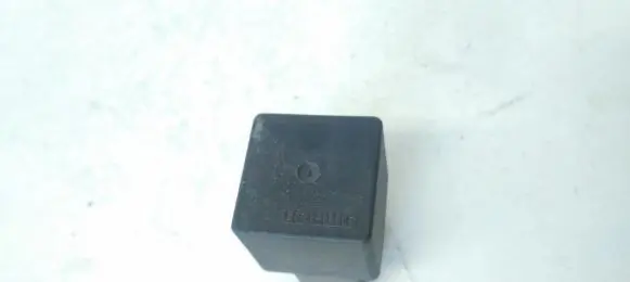 Mitsubishi Galant Other relay mr301971 d6225