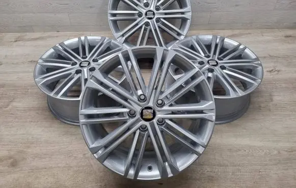 R17 alloy rim
