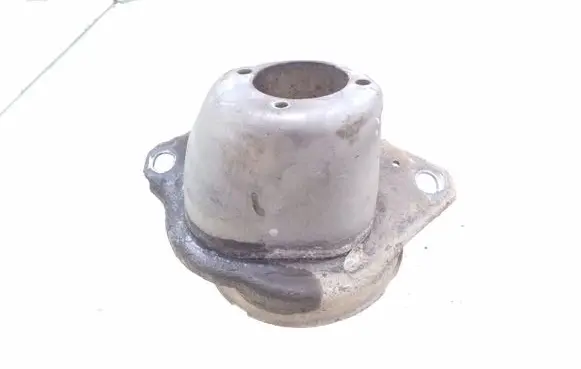 Volvo S60 Coil spring/strut mount 
