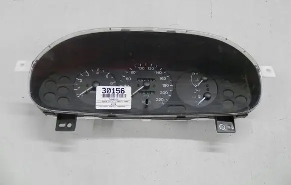 Mazda 323 F Speedometer (instrument cluster) 