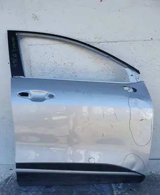 KIA Sportage Front door
