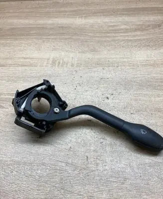 Volkswagen Golf III Wiper control stalk 1H5953503T