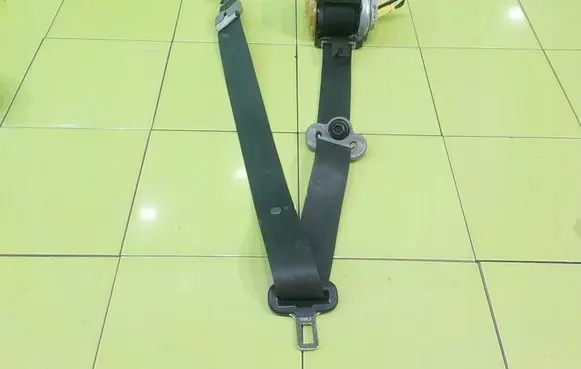Honda Insight Front seatbelt TKAH3EJ531 BEZPIECZENSTWA