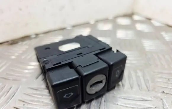 Mercedes-Benz CL C140 Glove box opening button 1406800184