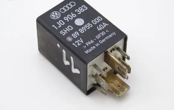 Volkswagen Golf IV Other relay 1J0906383