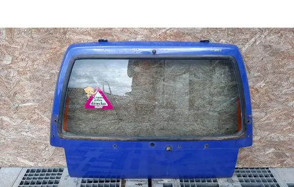 Daewoo Tico Front vent window/glass (coupe) 
