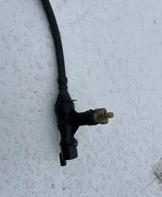 Volkswagen PASSAT B7 Brake booster pipe/hose 