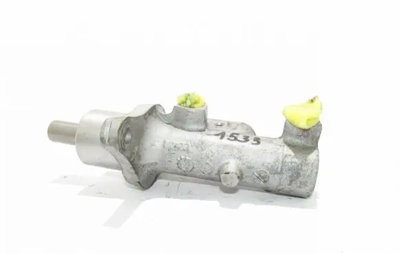 Ford C-MAX I Master brake cylinder
