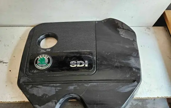 Skoda Fabia Mk1 (6Y) Engine cover (trim) 054589C 038103925EE 038103925BL