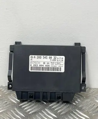 Mercedes-Benz C W203 Parking PDC control unit/module A2095450032 0263004026
