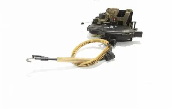 Seat Toledo II (1M) Rear door lock