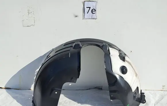 Volvo EX30 Front arch 80001631