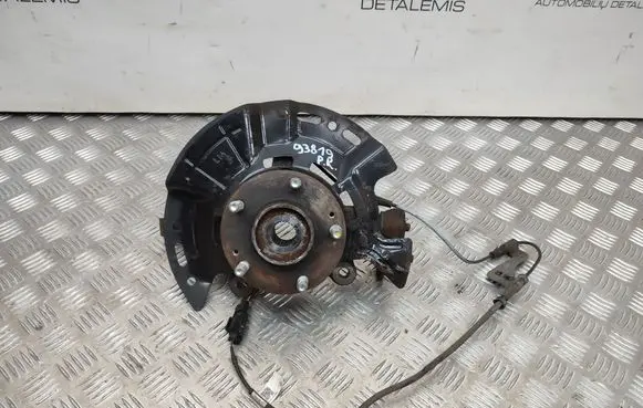 Hyundai i30 Front wheel hub