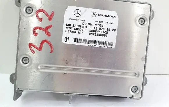 Mercedes-Benz E W211 Bluetooth control unit module A2118705526