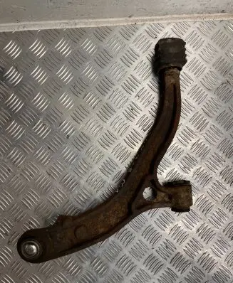 Chrysler Voyager Front upper control arm/wishbone 