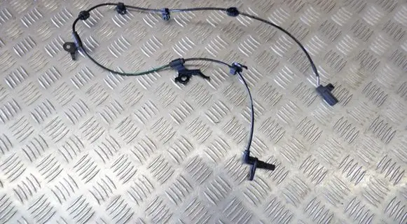 Toyota Yaris XP210 ABS brake wheel speed sensor 89542K0020