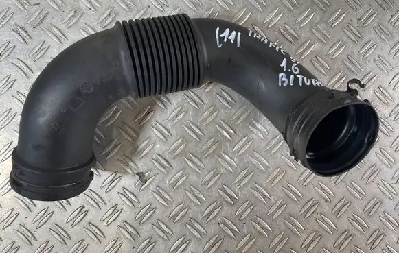 Air intake hose/pipe