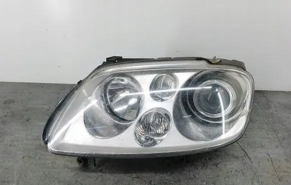 Volkswagen Touran I Headlight/headlamp 