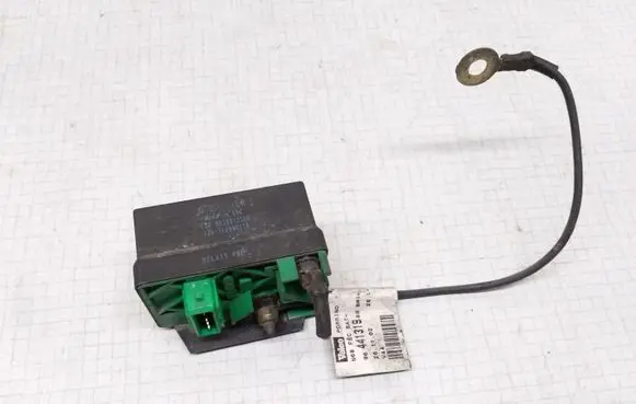 Citroen Xsara Picasso Glow plug pre-heat relay 9639912580 9644131980