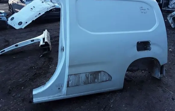 Rear quarter panel