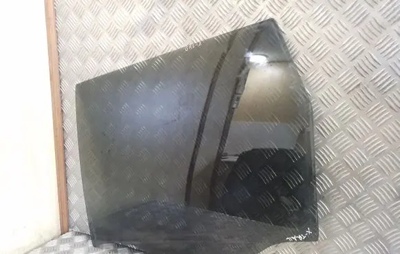 Nissan X-Trail T31 Rear door window glass 43R007953