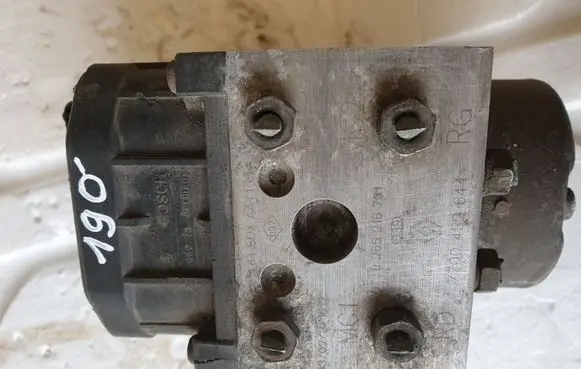 Renault Megane I ABS Pump 0273004394 0265216731 7700432644