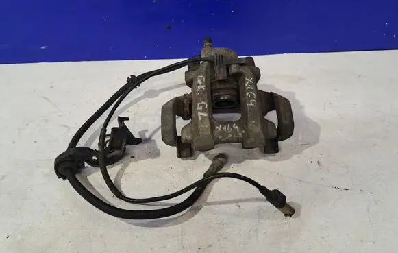 Mercedes-Benz GL X164 Rear brake caliper